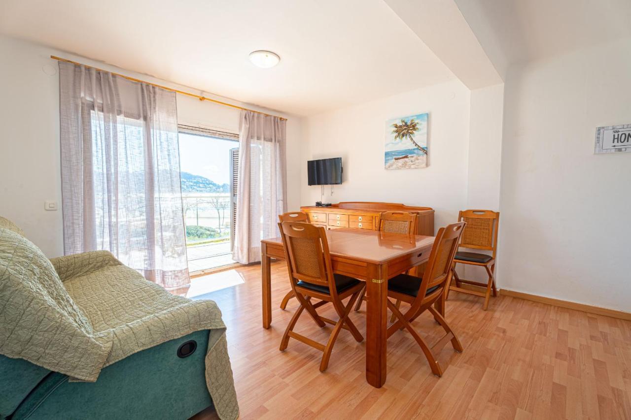 Apartamento Rhodes Vista Al Mar Διαμέρισμα Ρόζες Εξωτερικό φωτογραφία